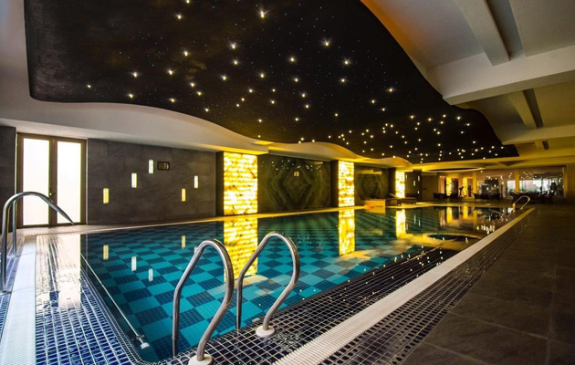 هتل اسپیناس پالاس 