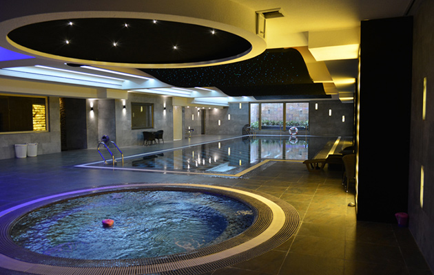 هتل اسپیناس پالاس 