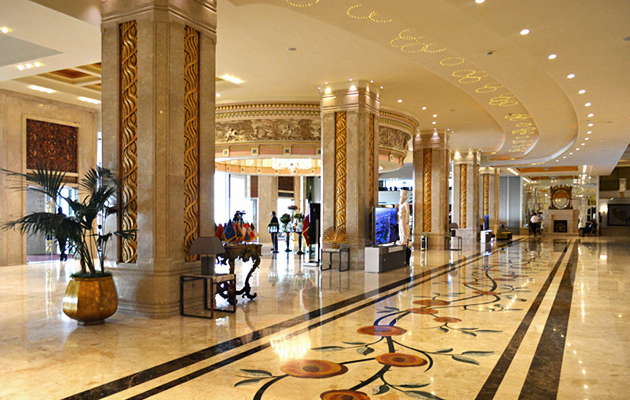 هتل اسپیناس پالاس 