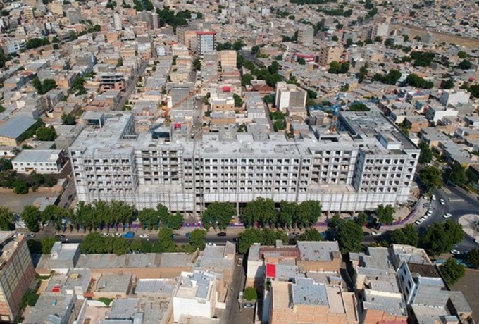 مجتمع تجاری ، اداری و رفاهی آنا آتا